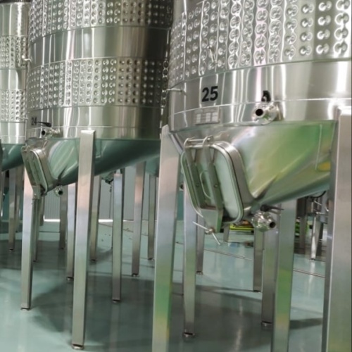 Tanque para Fermentação e Maturação de Vinho